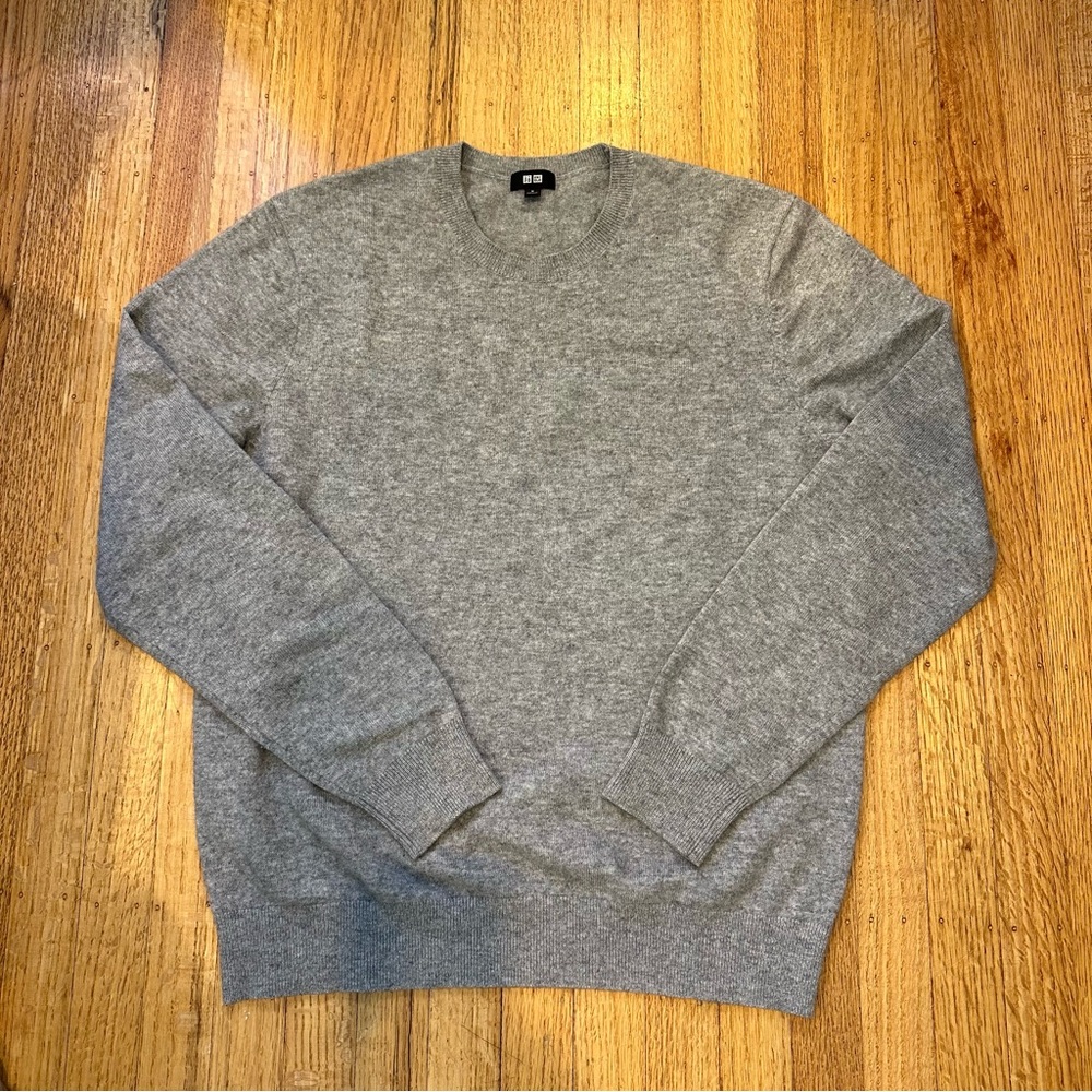 Uniqlo cashmere sweater